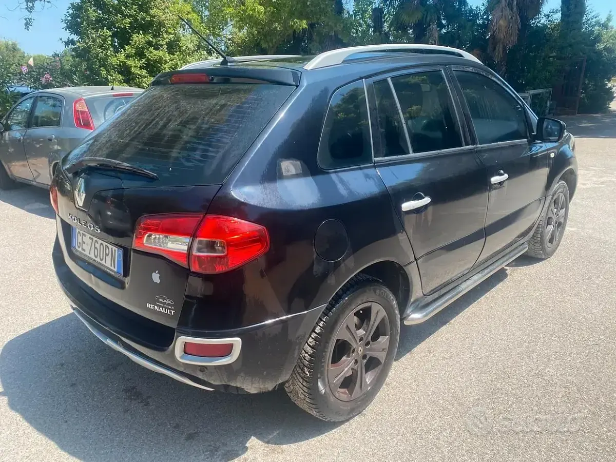 Usata Renault Koleos Dynamique 150 CV (110 kW) 2009 Nero SUV