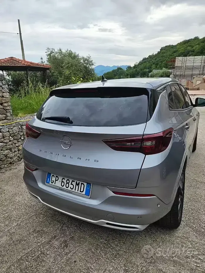 Usata Opel Grandland X 131 CV (96 kW) 2023 SUV