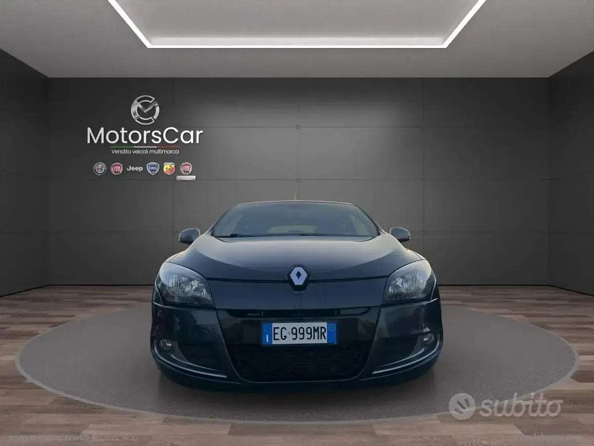 Usata Renault Mégane GT Line GT-Line 110 CV (80 kW) 2011 Grigio Coupé