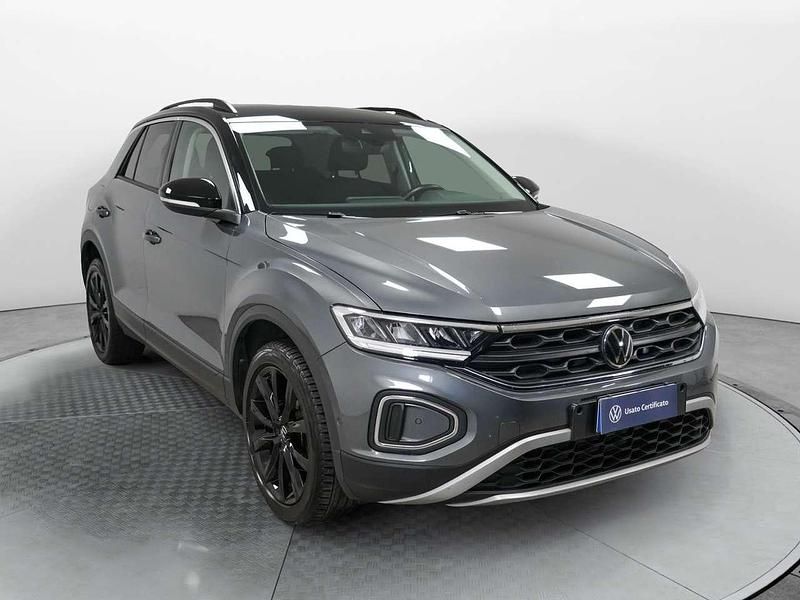 Usata VW T-Roc Sport 110 CV (80 kW) 2023 Grigio SUV