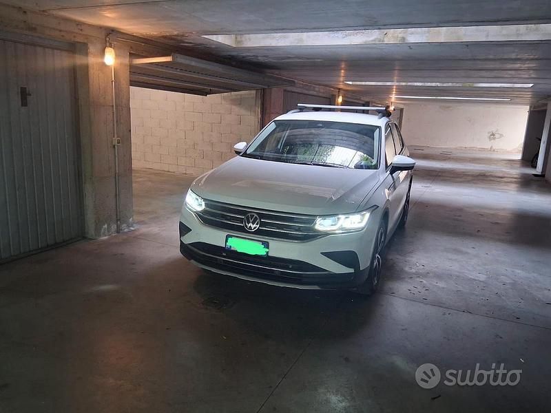 Usata VW Tiguan Elegance 150 CV (110 kW) 2021 Bianco SUV