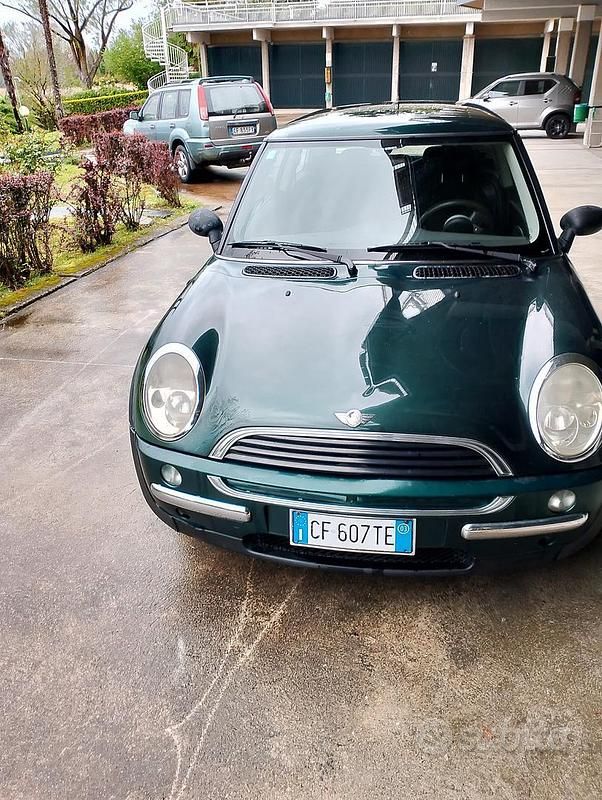Usata Mini ONE 2003 Verde Utilitaria