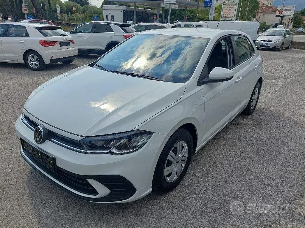 Usata VW Polo 80 CV (58 kW) 2022 Bianco pastello Utilitaria