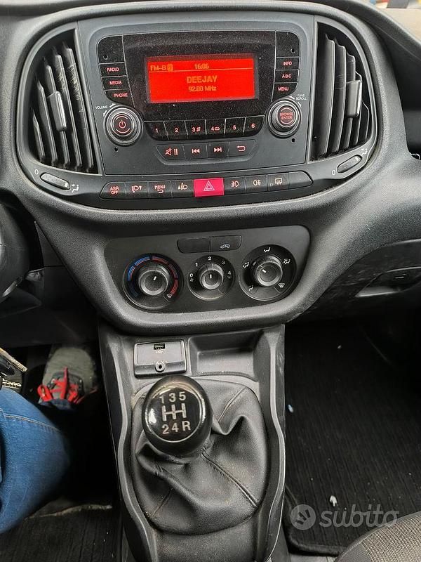 Usata Fiat Doblò 2015 Bianco Monovolume