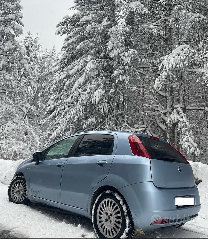 Usata Fiat Grande Punto 75 CV (55 kW) 2008 Utilitaria
