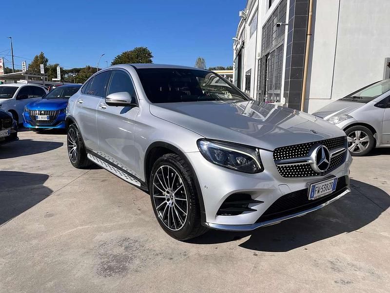 Usata Mercedes GLC250 Premium 204 CV (150 kW) 2019 Argento SUV