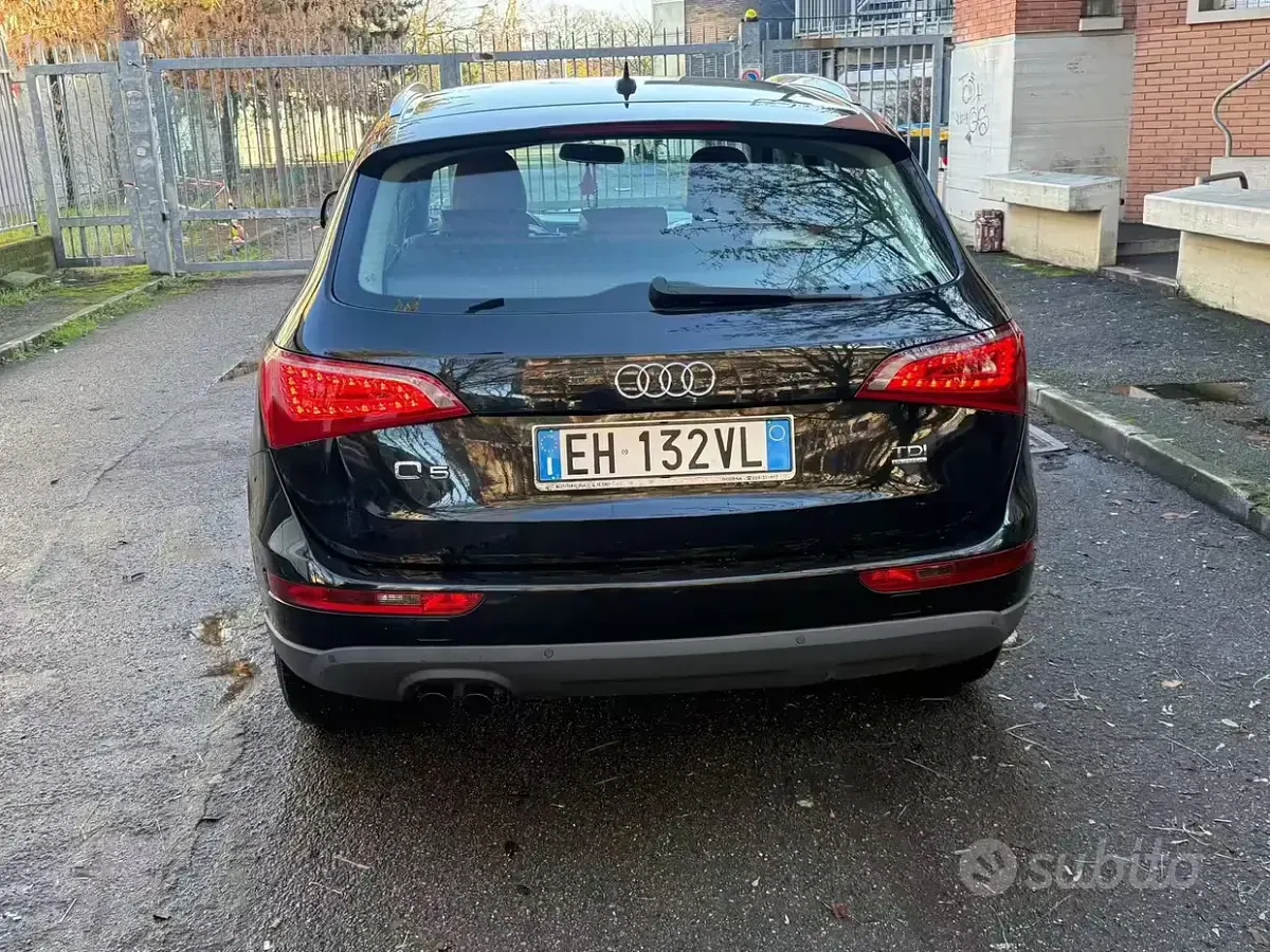 Usata Audi Q5 170 CV (125 kW) 2011 Nero SUV