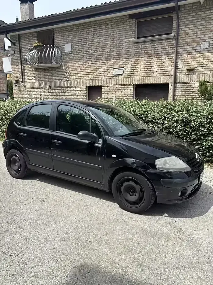 Usata Citroën C3 68 CV (50 kW) 2002 Nero Utilitaria