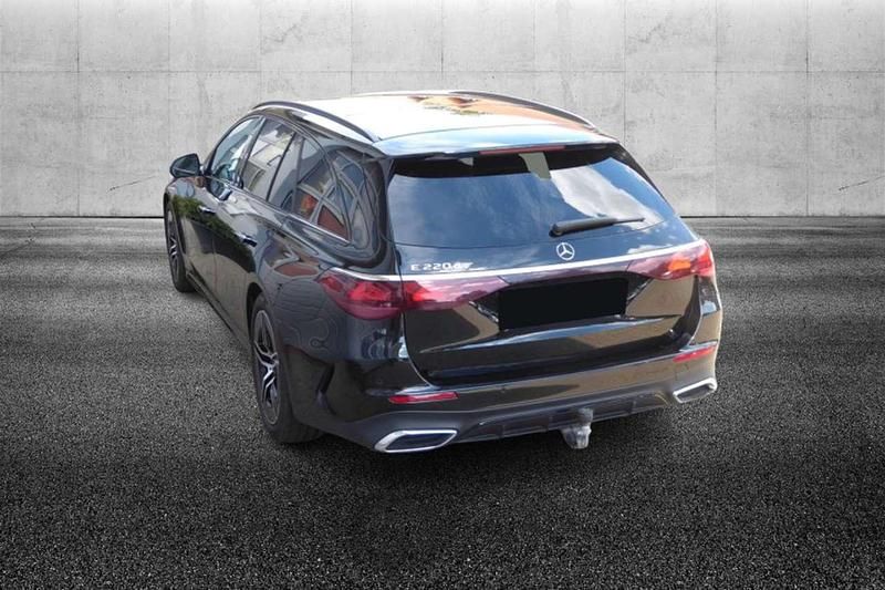 Usata Mercedes E220 Advanced Plus 197 CV (144 kW) 2024 Nero Station wagon