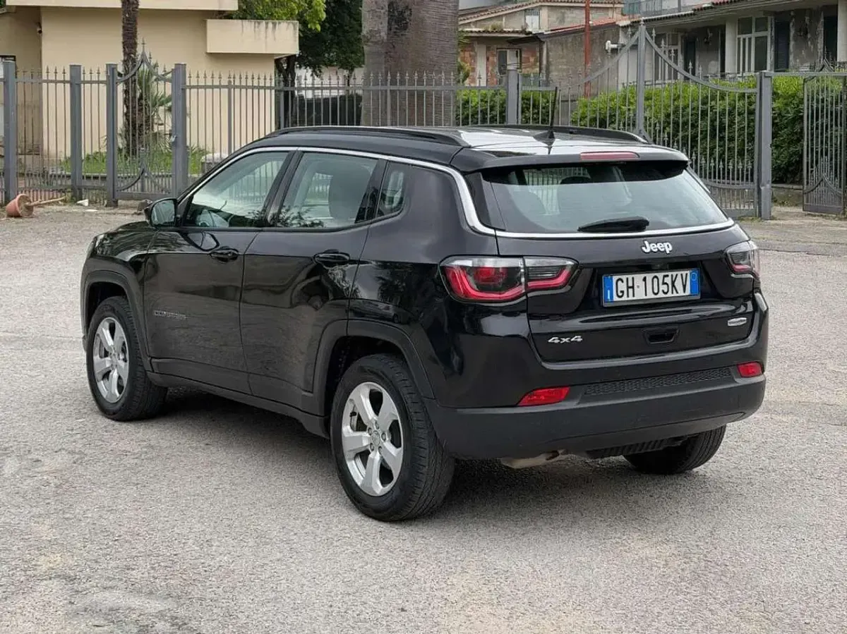 Begagnad Jeep Compass Limited 140 HK (102 kW) 2019 Other SUV