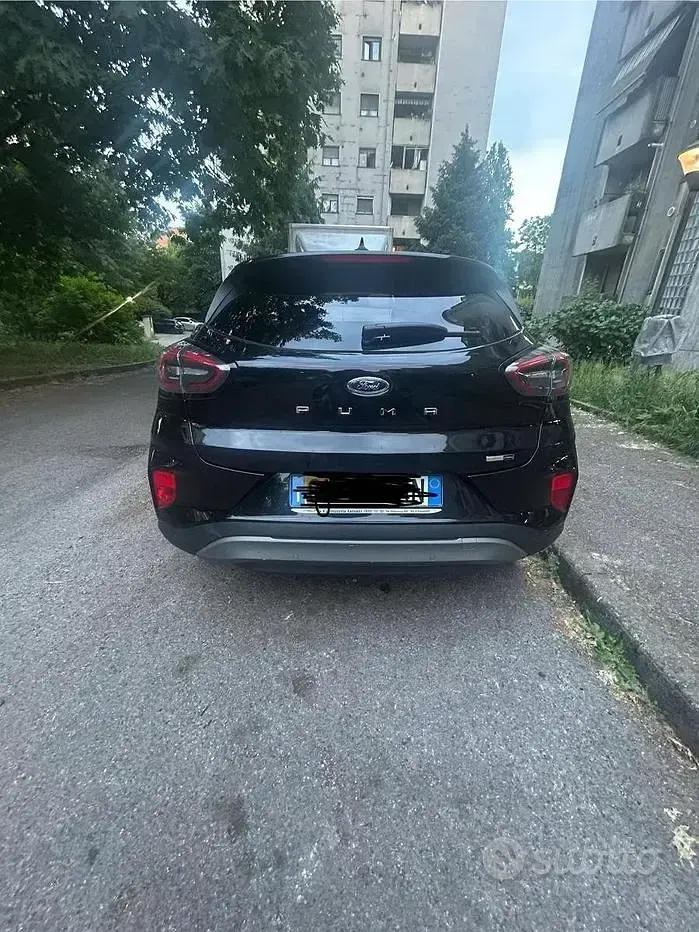 Usata Ford Puma 125 CV (91 kW) 2023 Nero SUV