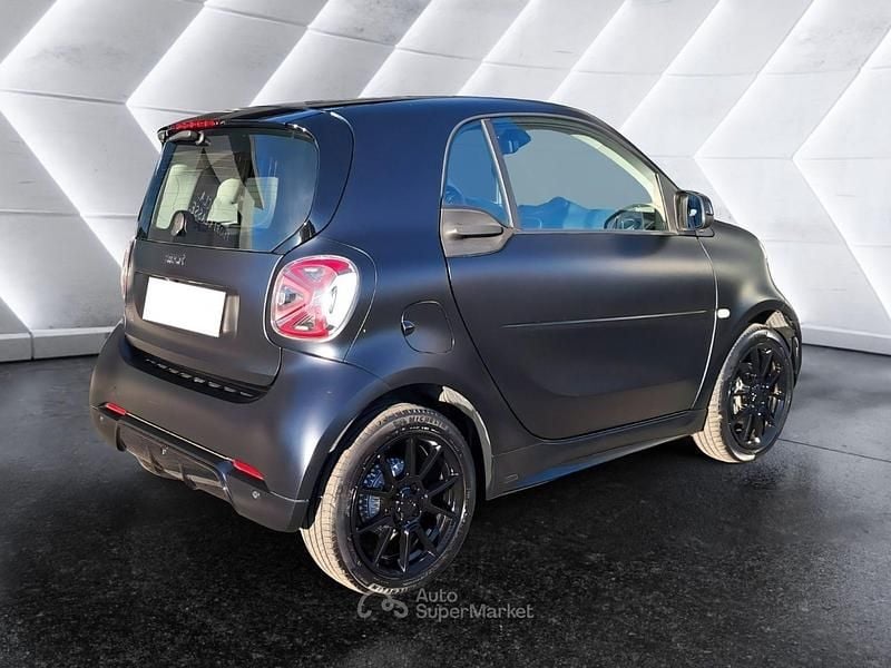 Usata Smart ForTwo Electric Drive Prime 41 kW (56 CV) 2021 Blu/azzurro Berlina