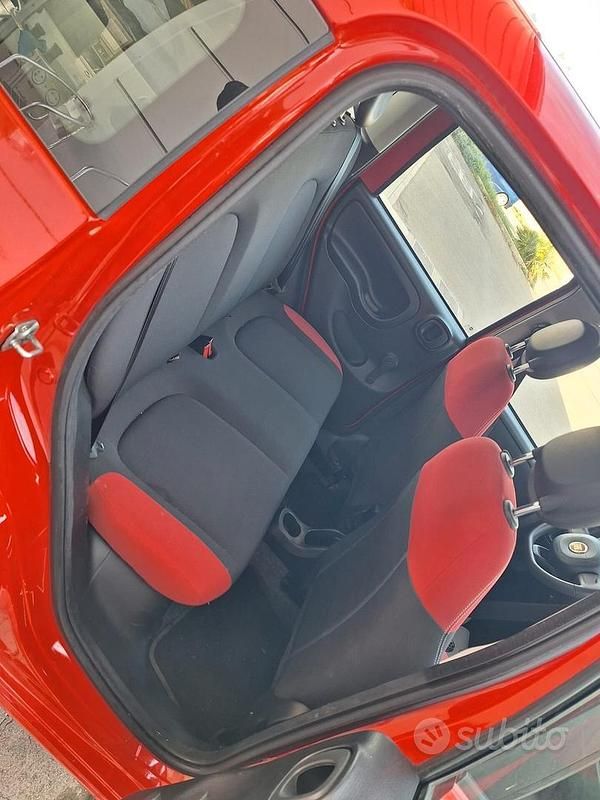 Usata Fiat Panda Easy 69 CV (50 kW) 2017 Rosso Berlina