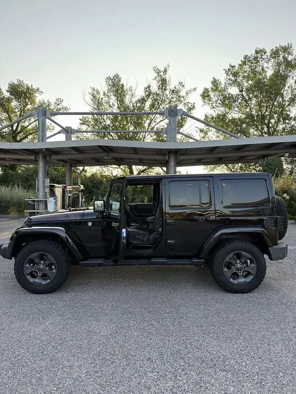 Usata Jeep Wrangler Night Eagle 200 CV (147 kW) 2017 SUV