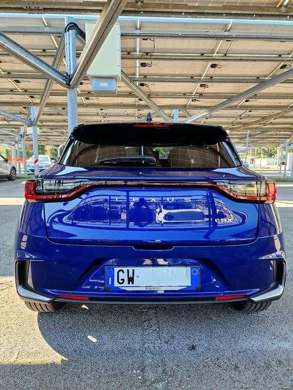 Usata Lexus LBX 91 CV (66 kW) 2024 SUV