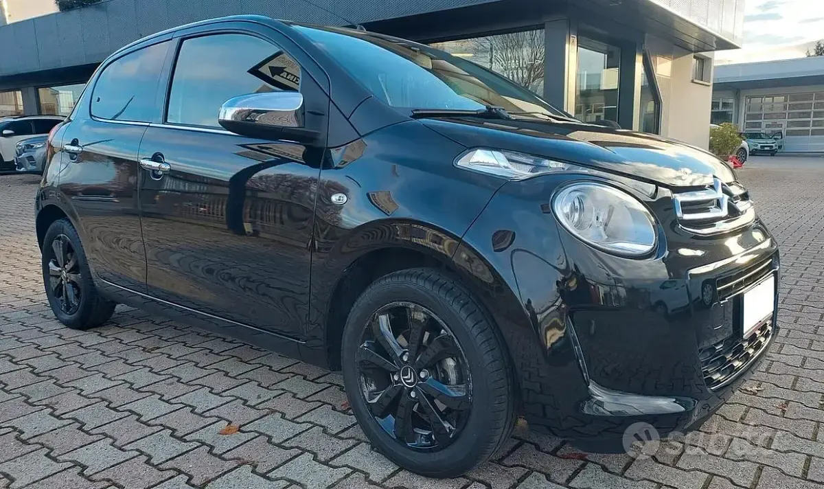 Usata Citroën C1 Shine 72 CV (52 kW) 2018 Nero Utilitaria