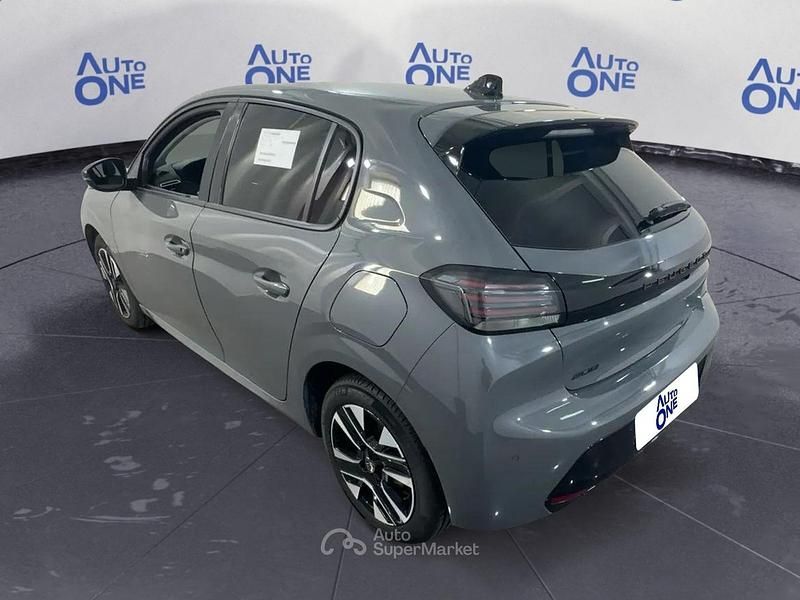 Usata Peugeot 208 Allure 101 CV (74 kW) 2025 Grigio Utilitaria