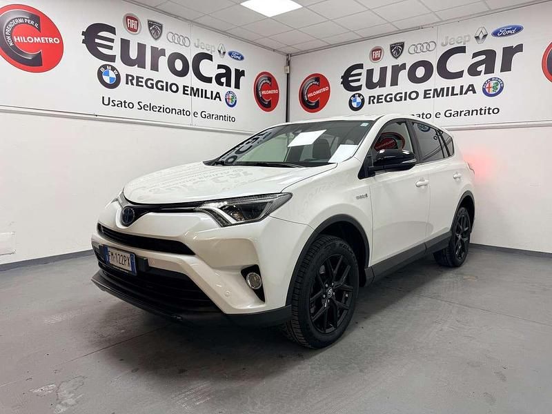 Bianco Usata 2017 Toyota RAV4 Hybrid SUV | 17.999 € (Buon prezzo) - Immagine 1/4