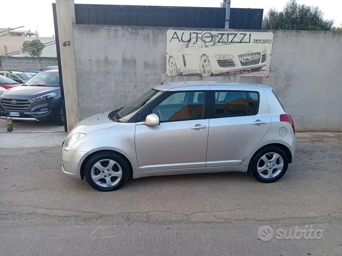 Brugt Suzuki Swift 92 HK (67 kW) 2007 Grå Hatchback