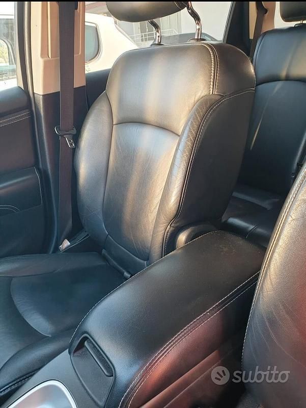 Usata Fiat Freemont 170 CV (125 kW) 2012 Bianco SUV