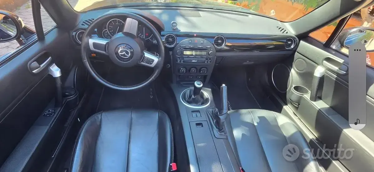 Usata Mazda MX5 126 CV (92 kW) 2007 Cabrio
