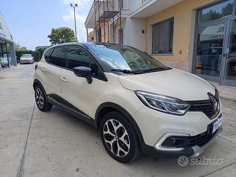 Usata Renault Captur 90 CV (66 kW) 2018 Bianco SUV