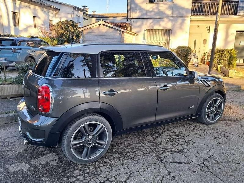 Usata Mini Cooper S Countryman 184 CV (135 kW) 2011 Grigio SUV