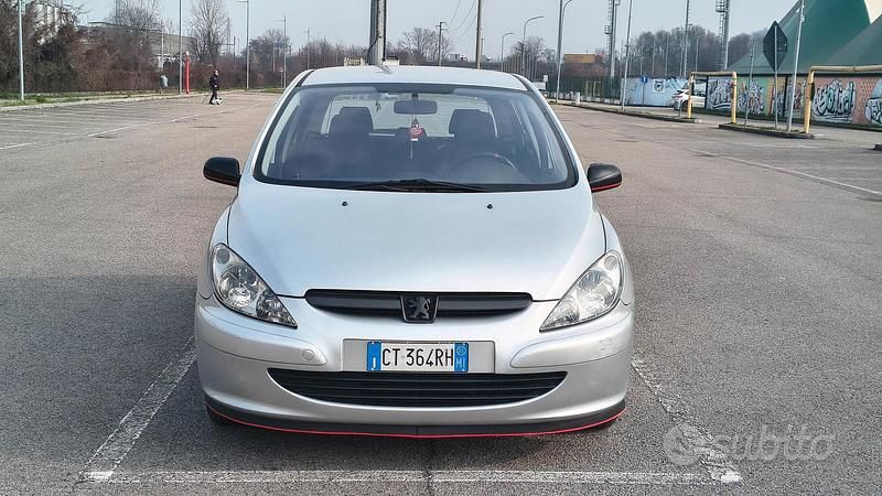 Usata Peugeot 307 110 CV (80 kW) 2004 Grigio Berlina