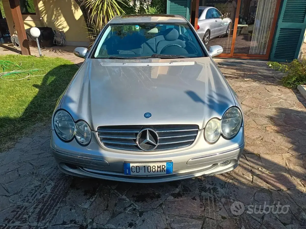 Usata Mercedes CLK240 2002 Grigio Coupé