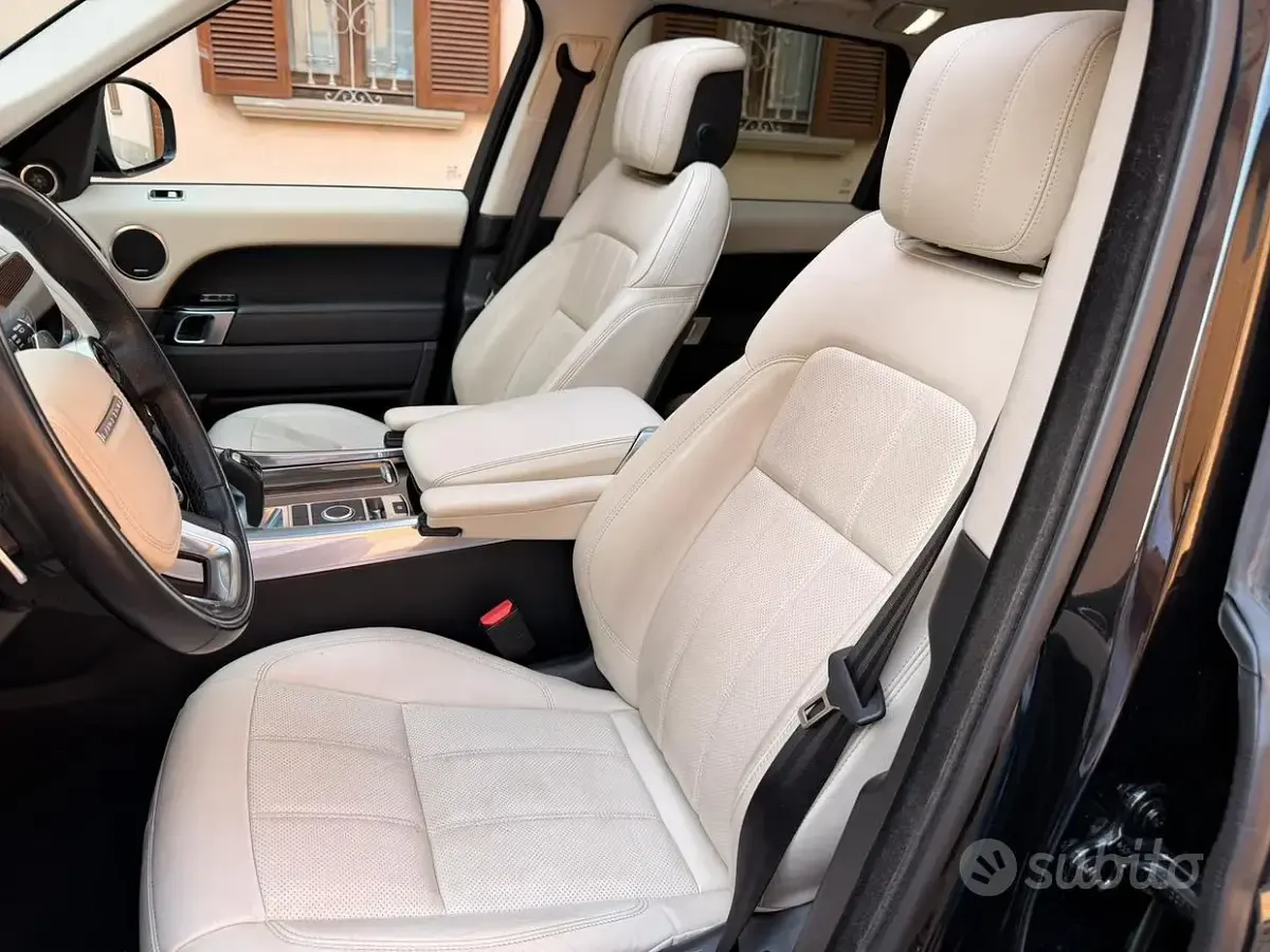 Usata Land Rover Range Rover Sport R-Dynamic 249 CV (183 kW) 2021 Nero SUV