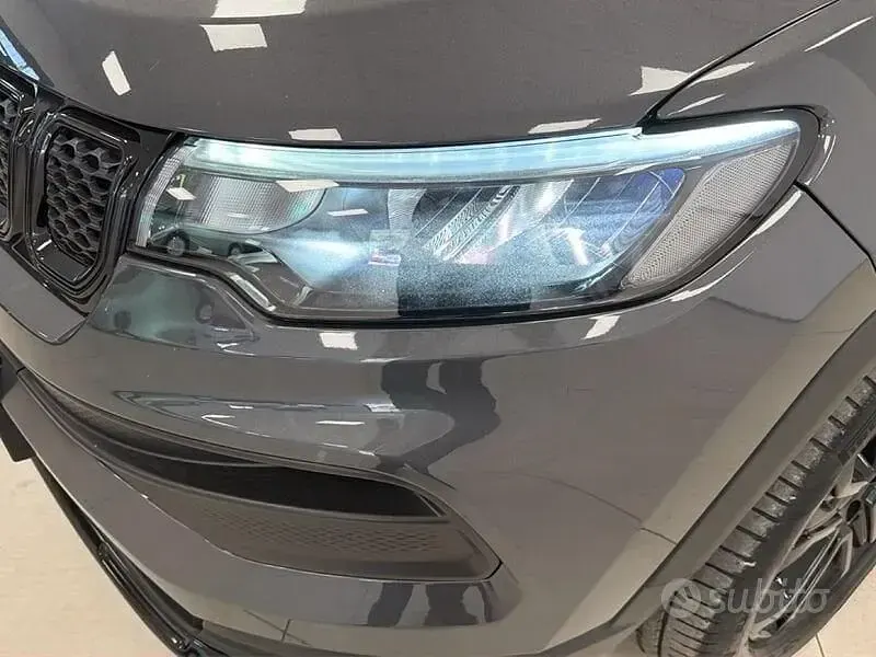 Usata Jeep Compass Night Eagle 190 CV (139 kW) 2023 Grigio SUV