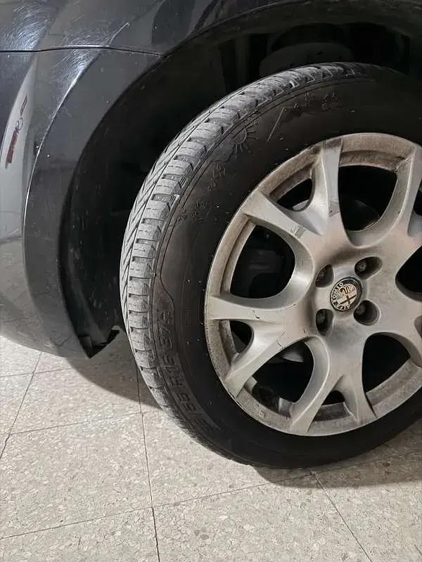 Usata Alfa Romeo MiTo Progression 95 CV (69 kW) 2010 Nero Utilitaria