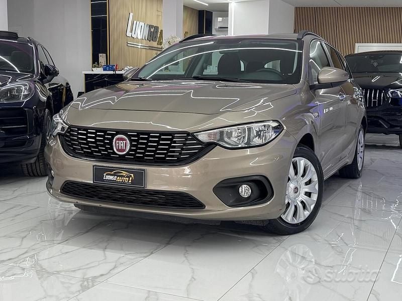 Usata Fiat Tipo Lounge 120 CV (88 kW) 2017 Bianco Station wagon