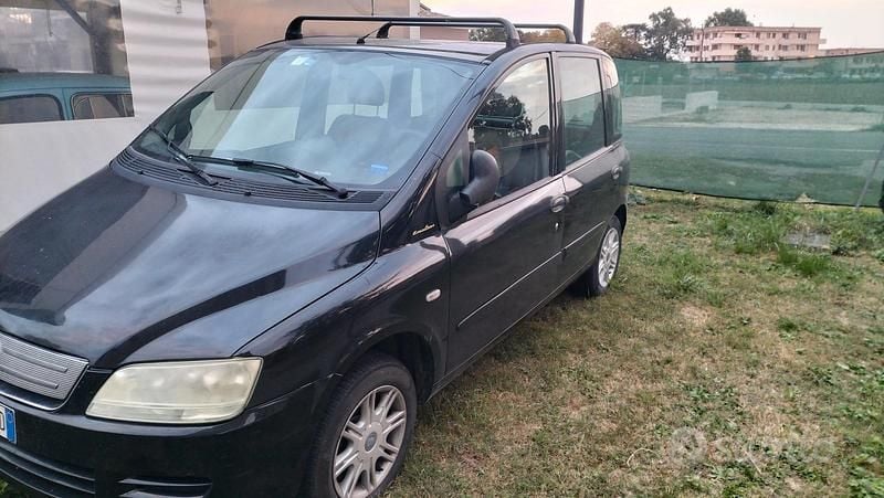 Usata Fiat Multipla 103 CV (75 kW) 2008 Nero Monovolume