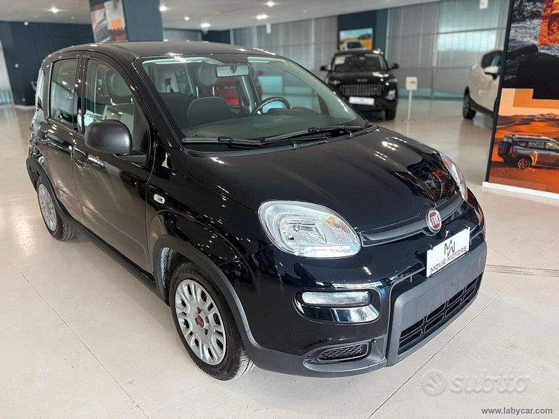 Usata Fiat Panda S 70 CV (51 kW) 2024 Nero Utilitaria