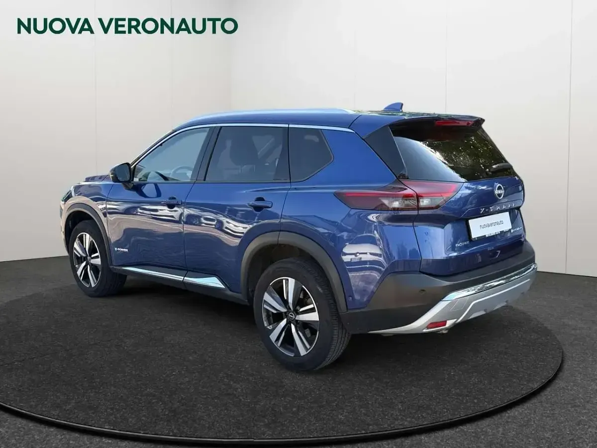 Usata Nissan X-Trail 204 CV (150 kW) 2023 Blu/azzurro SUV