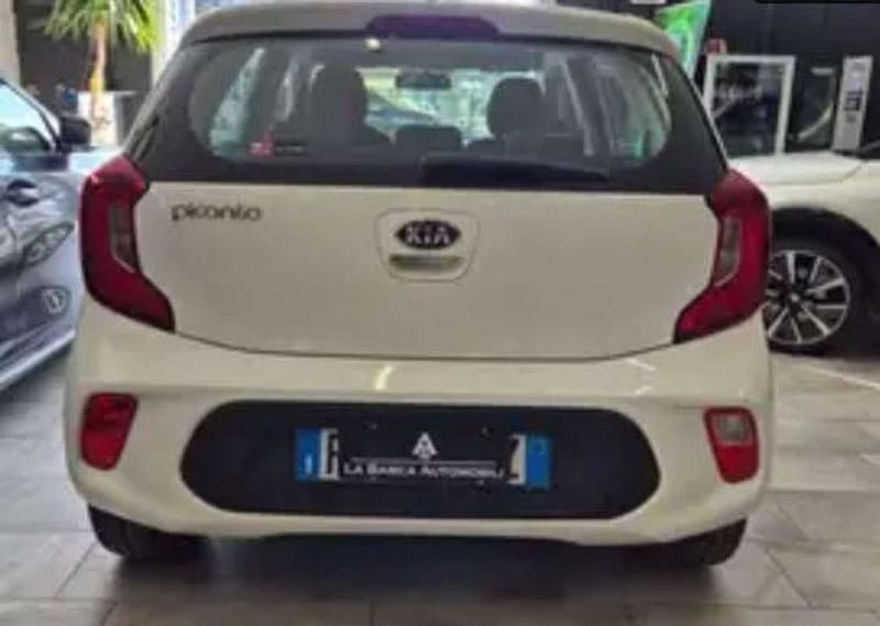 Usata Kia Picanto LX 60 CV (44 kW) 2008 Utilitaria