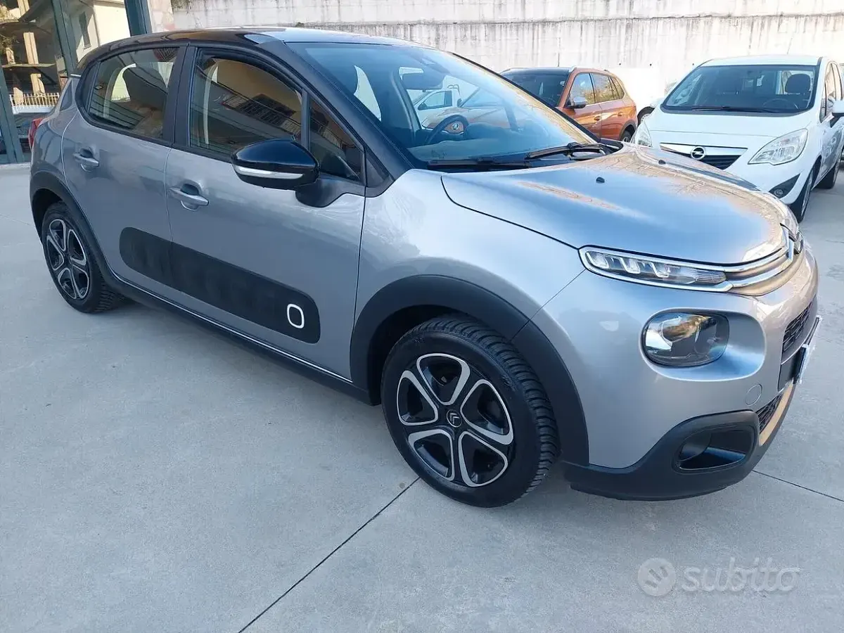 Usata Citroën C3 Shine 102 CV (75 kW) 2019 Grigio Utilitaria