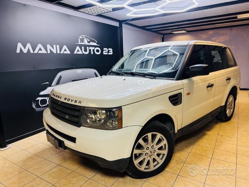 Bianco Usata 2007 Land Rover Range Rover Sport SE SUV | 5990 € (Super prezzo) - Immagine 1/4