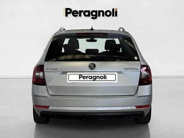 Usata Skoda Octavia G-TEC Ambition 110 CV (80 kW) 2018 Beige Station wagon