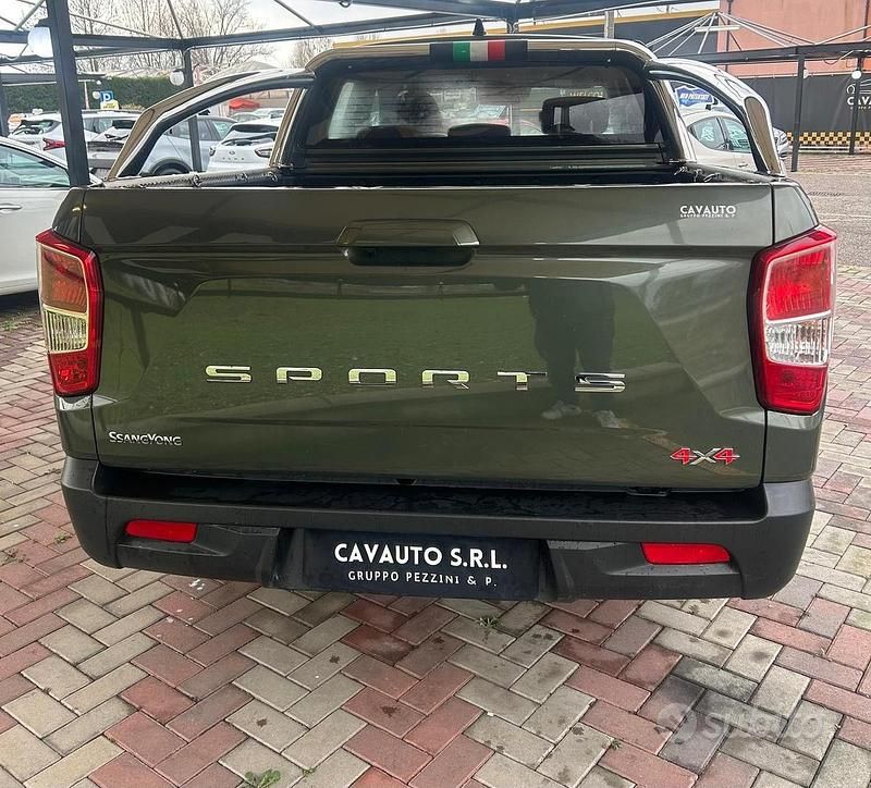 Usata Ssangyong (KGM) Rexton 199 CV (146 kW) 2022 Verde SUV