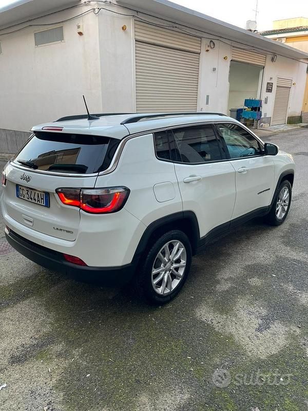 Usata Jeep Compass Night Eagle 120 CV (88 kW) 2021 Bianco SUV