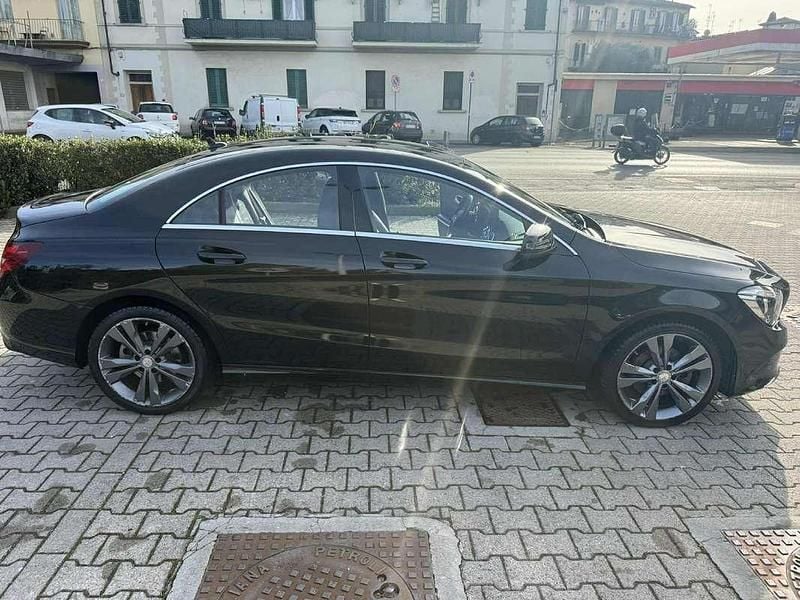 Usata Mercedes CLA200 Business 136 CV (100 kW) 2017 Nero Berlina