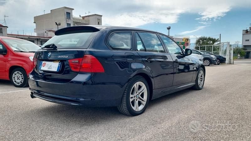 Usata BMW 320 163 CV (119 kW) 2009 Nero Station wagon