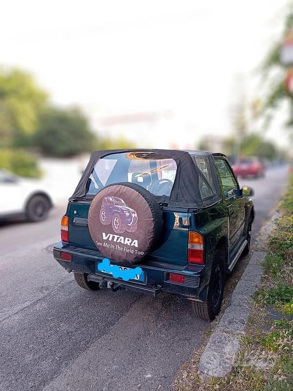 Usata Suzuki Vitara 75 CV (55 kW) 1999 Verde Cabrio