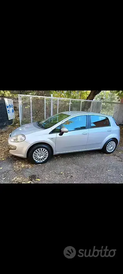 Usata Fiat Punto Evo 65 CV (47 kW) 2010 Grigio Utilitaria
