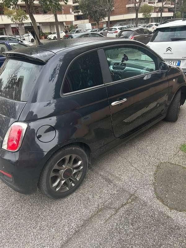 Usado Fiat 500 69 CV (50 kW) 2015 Negro Utilitario