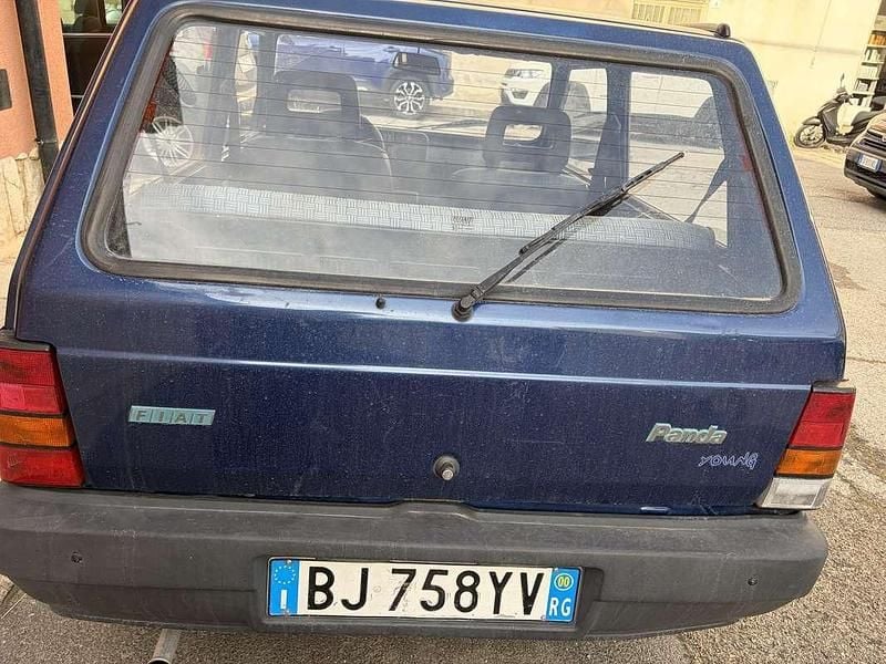 Usata Fiat Panda 50 CV (36 kW) 2000 Blu Berlina