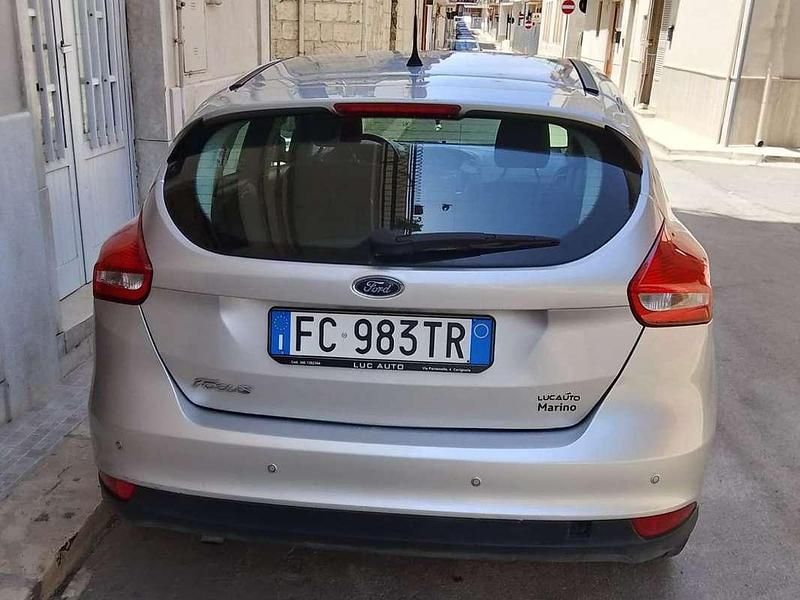 Usata Ford Focus S 120 CV (88 kW) 2016 Grigio Berlina
