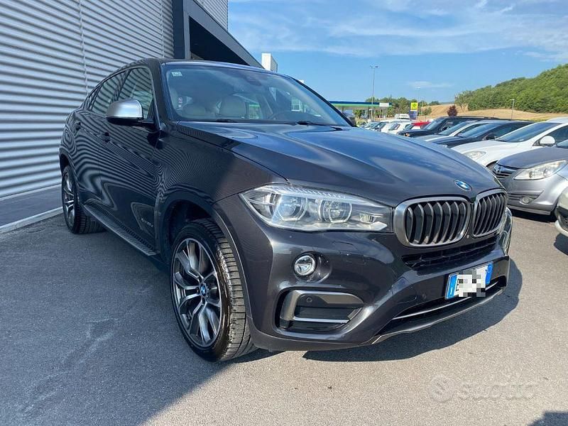 Begagnad BMW X6 Efficient Dynamics 258 HK (189 kW) 2015 Grå SUV